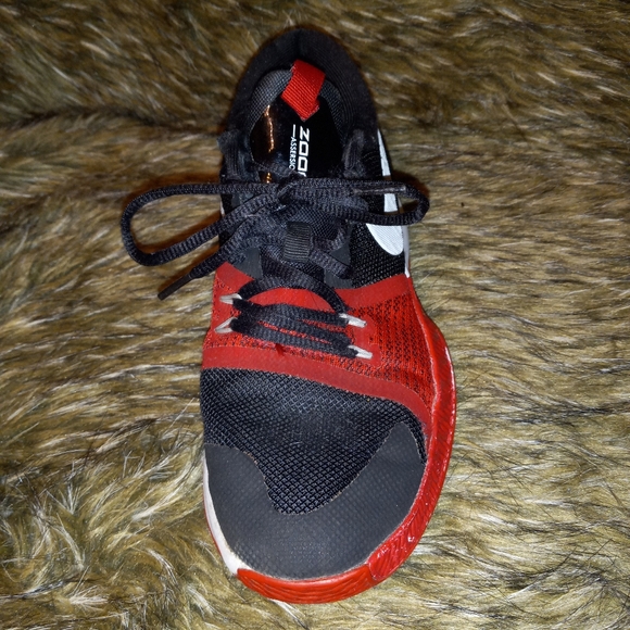 Nike Children's Red and Black Sneakers- 4.5 - Picture 1 of 10